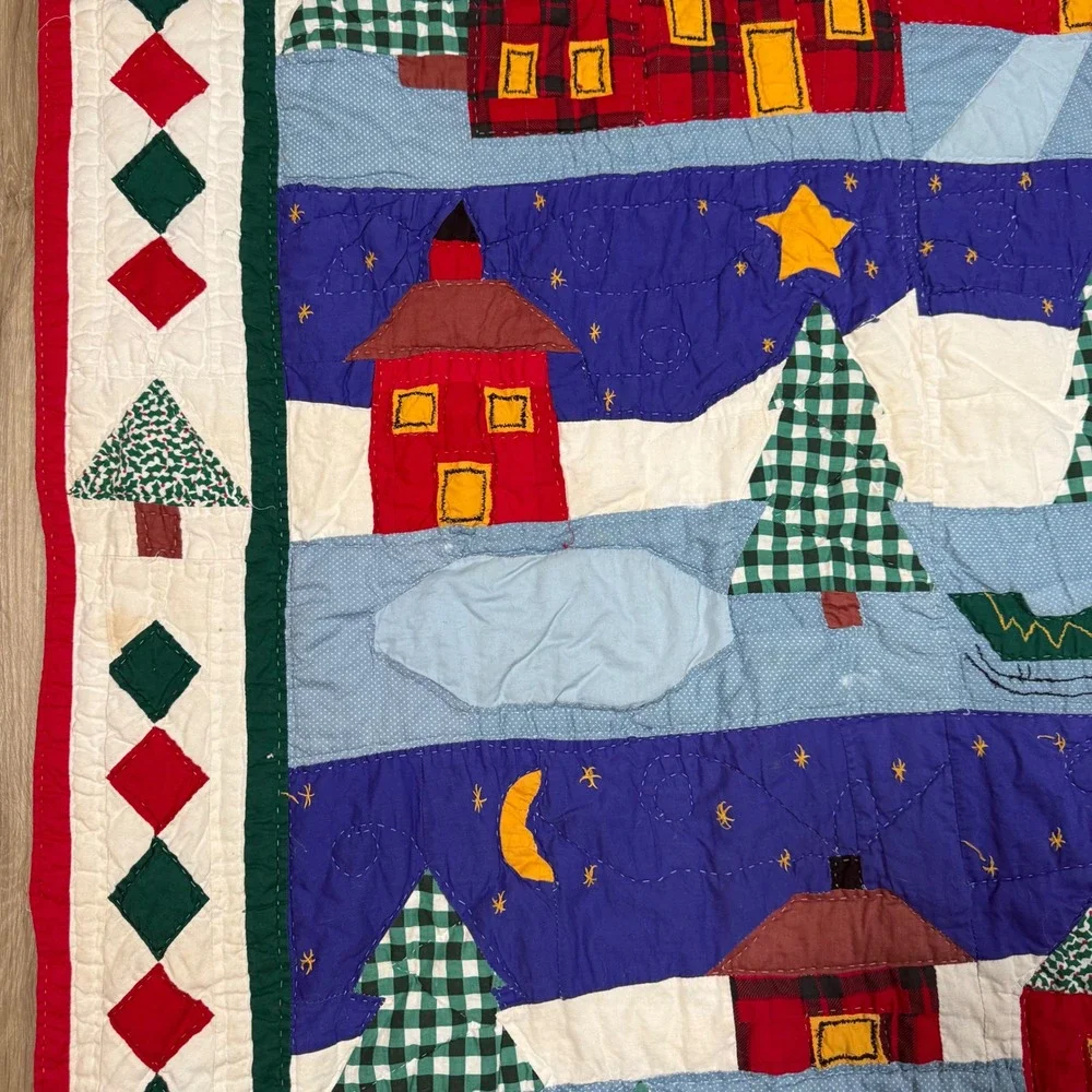Vintage Arch Quilts Winter Village Hand Quilted Throw Wall Hanging Holiday Decor